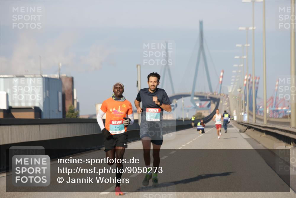 03.10.2025 - Köhlbrandbrückenlauf Jannik Wohlers http://msf.ph/oto/9050273 03.10.2025 09:35:52 Position 3 3714, 3760 meine-sportfotos.de