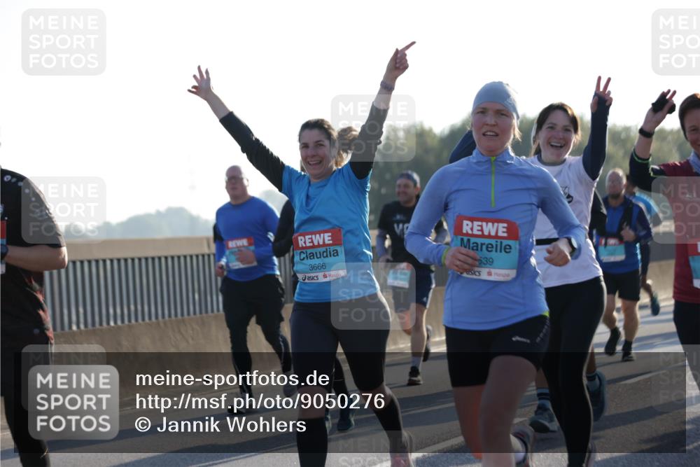 03.10.2025 - Köhlbrandbrückenlauf Jannik Wohlers http://msf.ph/oto/9050276 03.10.2025 09:18:43 Position 3 3666, 539 meine-sportfotos.de