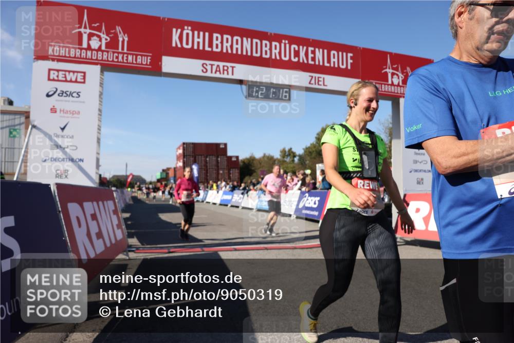 03.10.2025 - Köhlbrandbrückenlauf Lena Gebhardt http://msf.ph/oto/9050319 03.10.2025 13:21:16 Ziel 4363, 4379, 4393, 4601, 4749, 4838, 4846, 5265, 5450, 5618, 5746, 5873, 5878, 5882, 5883, 6262, 6282, 6602, 6756 meine-sportfotos.de