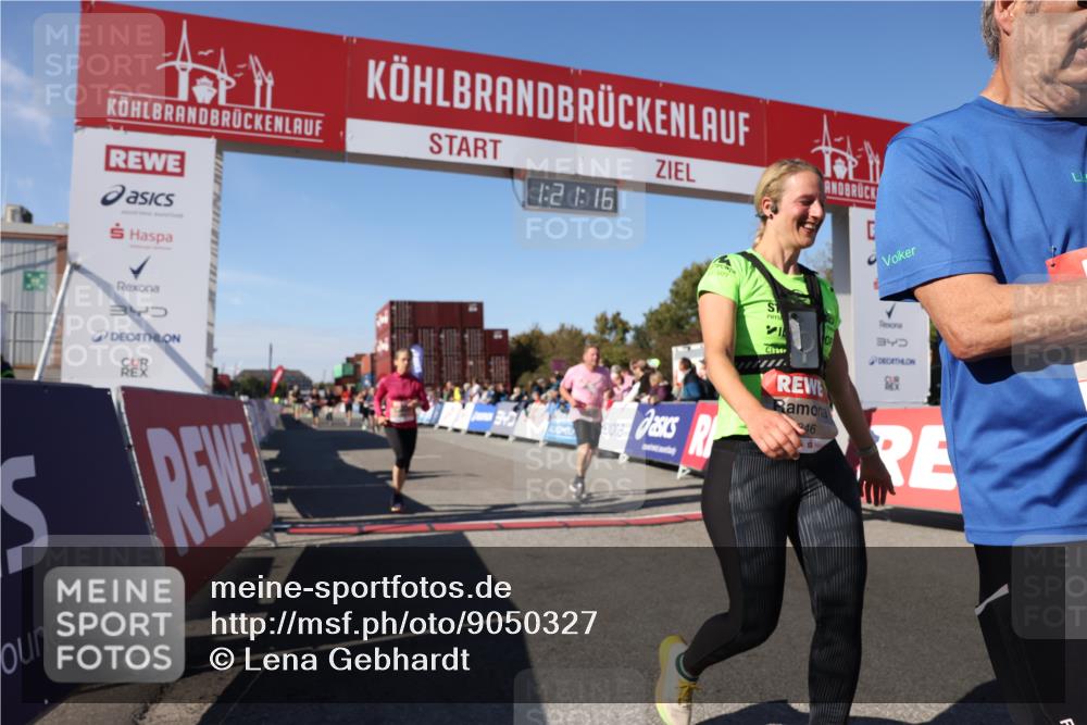 03.10.2025 - Köhlbrandbrückenlauf Lena Gebhardt http://msf.ph/oto/9050327 03.10.2025 13:21:16 Ziel 4363, 4379, 4393, 4601, 4749, 4838, 4846, 5265, 5450, 5618, 5746, 5873, 5878, 5882, 5883, 6262, 6282, 6602, 6756 meine-sportfotos.de