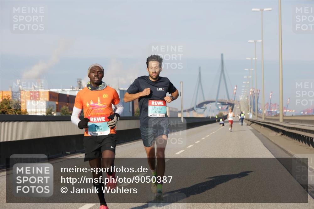 03.10.2025 - Köhlbrandbrückenlauf Jannik Wohlers http://msf.ph/oto/9050387 03.10.2025 09:35:54 Position 3 3714, 3760 meine-sportfotos.de
