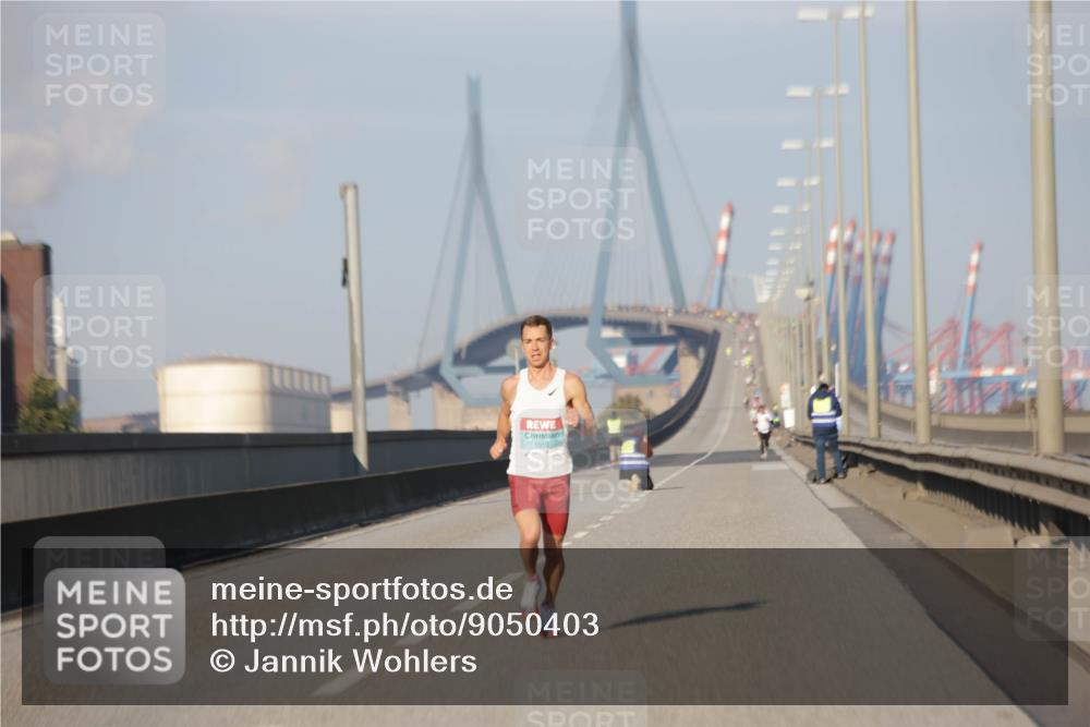 03.10.2025 - Köhlbrandbrückenlauf Jannik Wohlers http://msf.ph/oto/9050403 03.10.2025 09:36:02 Position 3  meine-sportfotos.de