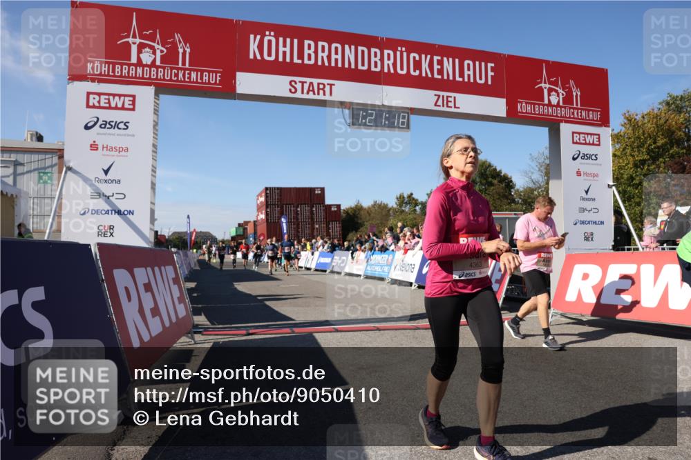 03.10.2025 - Köhlbrandbrückenlauf Lena Gebhardt http://msf.ph/oto/9050410 03.10.2025 13:21:18 Ziel 4363, 4379, 4393, 4601, 4749, 4838, 4846, 5265, 5450, 5618, 5725, 5746, 5873, 5878, 5882, 5883, 6262, 6602, 6675, 6676, 6679, 6756 meine-sportfotos.de