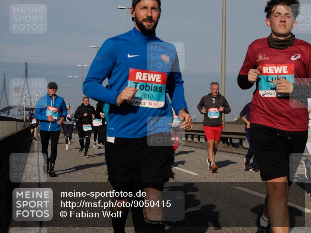 03.10.2025 - Köhlbrandbrückenlauf Fabian Wolf http://msf.ph/oto/9050415 03.10.2025 10:01:21 Position 3 2010, 20 meine-sportfotos.de