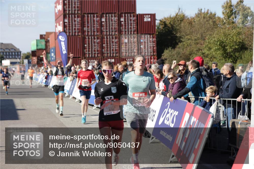 03.10.2025 - Köhlbrandbrückenlauf Jannik Wohlers http://msf.ph/oto/9050437 03.10.2025 13:08:07 Ziel 4107, 4184, 4357, 4395, 4409, 5959, 6022, 6348, 6635, 6752, 6774, 6824 meine-sportfotos.de