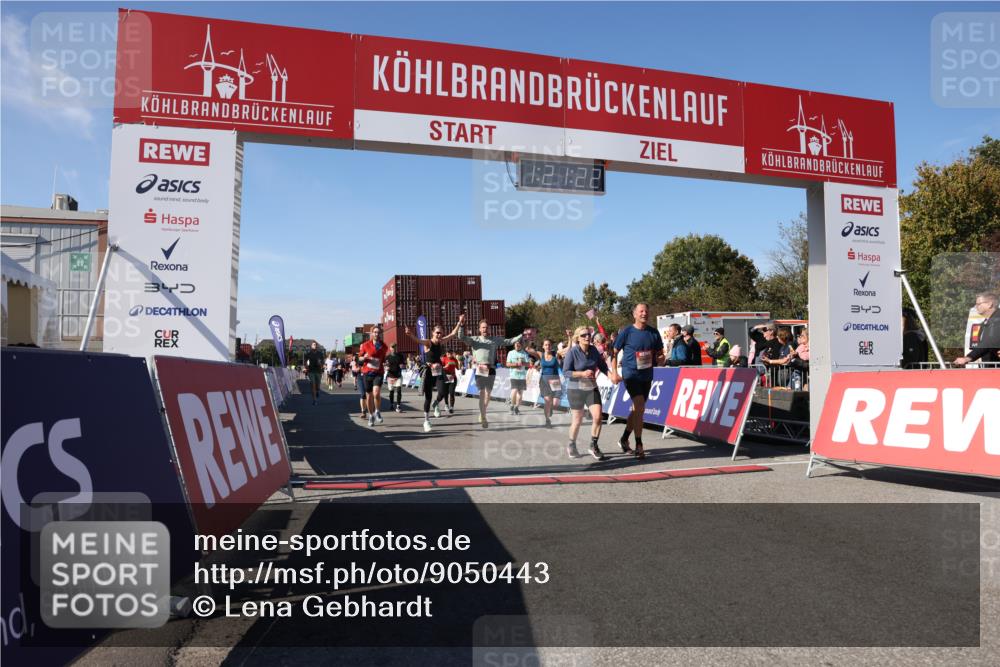 03.10.2025 - Köhlbrandbrückenlauf Lena Gebhardt http://msf.ph/oto/9050443 03.10.2025 13:21:23 Ziel 4363, 4379, 4601, 4838, 4846, 4917, 5450, 5483, 5506, 5725, 5873, 6040, 6221, 6262, 6602, 6675, 6676, 6679, 6802 meine-sportfotos.de