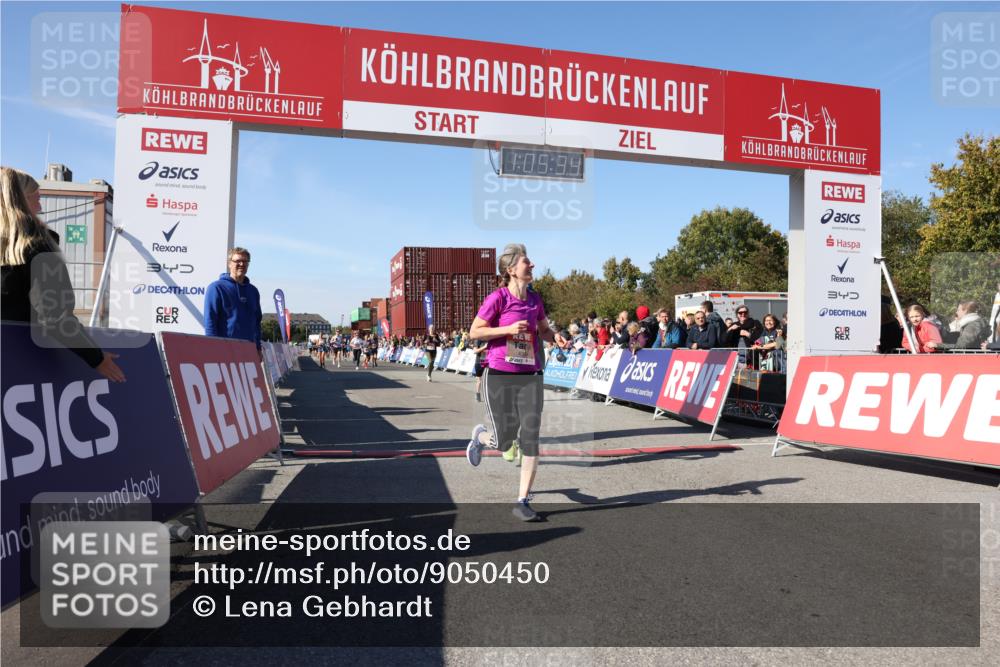 03.10.2025 - Köhlbrandbrückenlauf Lena Gebhardt http://msf.ph/oto/9050450 03.10.2025 13:05:35 Ziel 4011, 4062, 4161, 4278, 4384, 4584, 5468, 6281, 6786, 6787 meine-sportfotos.de