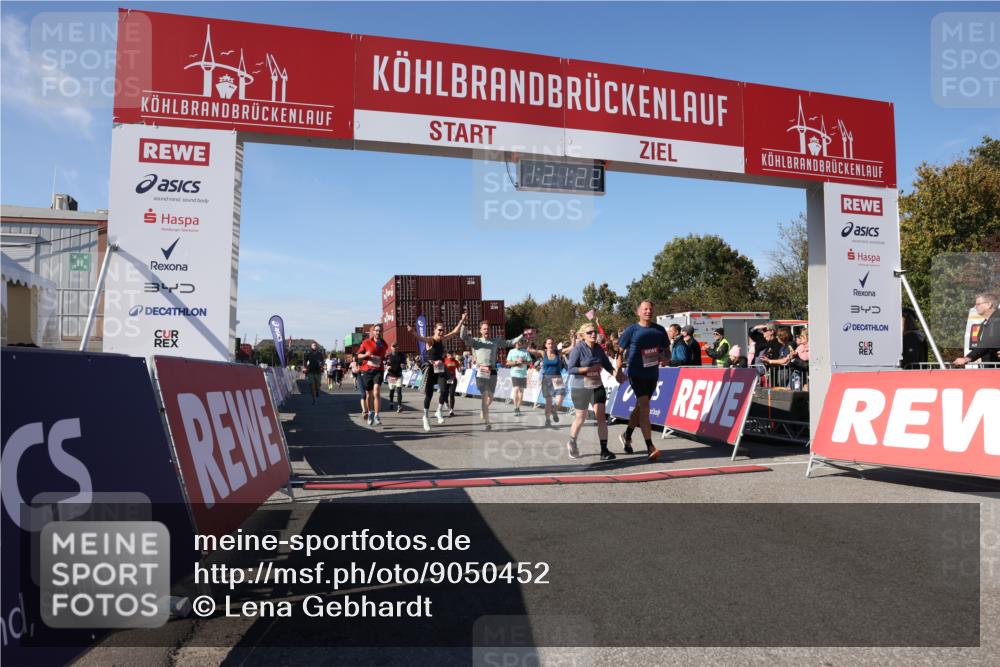 03.10.2025 - Köhlbrandbrückenlauf Lena Gebhardt http://msf.ph/oto/9050452 03.10.2025 13:21:23 Ziel 4363, 4379, 4601, 4838, 4846, 4917, 5450, 5483, 5506, 5725, 5873, 6040, 6221, 6262, 6602, 6675, 6676, 6679, 6802 meine-sportfotos.de