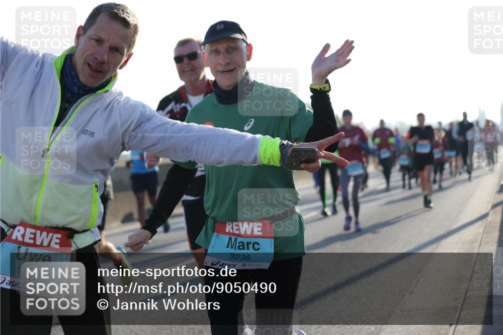 03.10.2025 - Köhlbrandbrückenlauf Jannik Wohlers http://msf.ph/oto/9050490 03.10.2025 09:18:47 Position 3 1367, 3238 meine-sportfotos.de