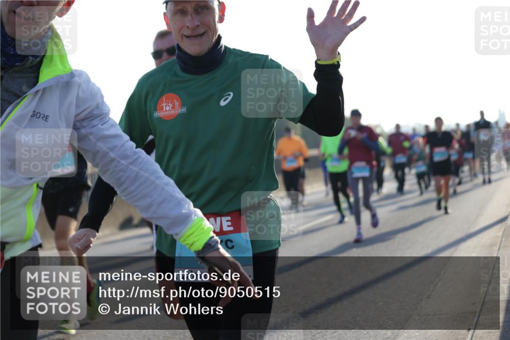 03.10.2025 - Köhlbrandbrückenlauf Jannik Wohlers http://msf.ph/oto/9050515 03.10.2025 09:18:47 Position 3  meine-sportfotos.de