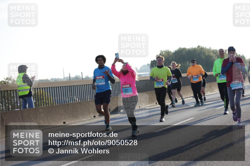 03.10.2025 - Köhlbrandbrückenlauf Jannik Wohlers http://msf.ph/oto/9050528 03.10.2025 09:18:48 Position 3 3123, 3735 meine-sportfotos.de