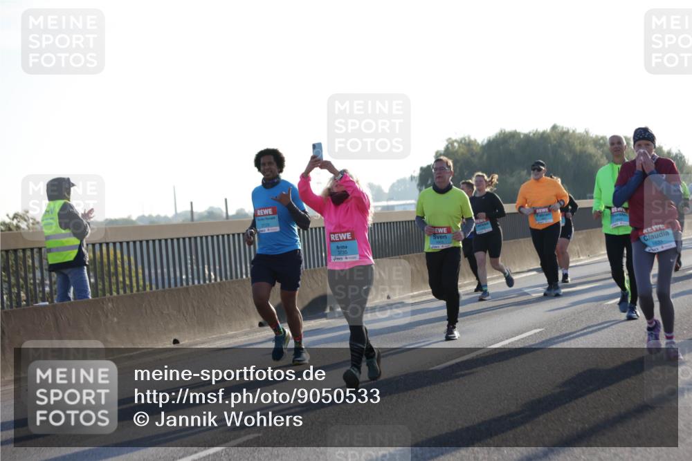 03.10.2025 - Köhlbrandbrückenlauf Jannik Wohlers http://msf.ph/oto/9050533 03.10.2025 09:18:48 Position 3 3123, 3735, 1633 meine-sportfotos.de