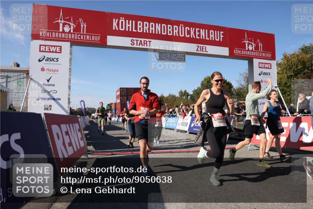 03.10.2025 - Köhlbrandbrückenlauf Lena Gebhardt http://msf.ph/oto/9050638 03.10.2025 13:21:25 Ziel 4363, 4379, 4601, 4838, 4917, 5149, 5483, 5506, 5725, 5871, 5873, 6040, 6221, 6675, 6676, 6679, 6802 meine-sportfotos.de