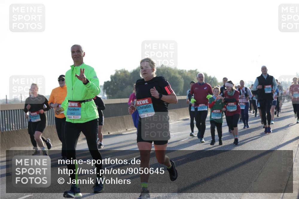 03.10.2025 - Köhlbrandbrückenlauf Jannik Wohlers http://msf.ph/oto/9050645 03.10.2025 09:18:51 Position 3 1843, 1649 meine-sportfotos.de