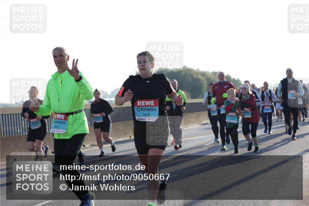 03.10.2025 - Köhlbrandbrückenlauf Jannik Wohlers http://msf.ph/oto/9050667 03.10.2025 09:18:51 Position 3 1843, 1649 meine-sportfotos.de
