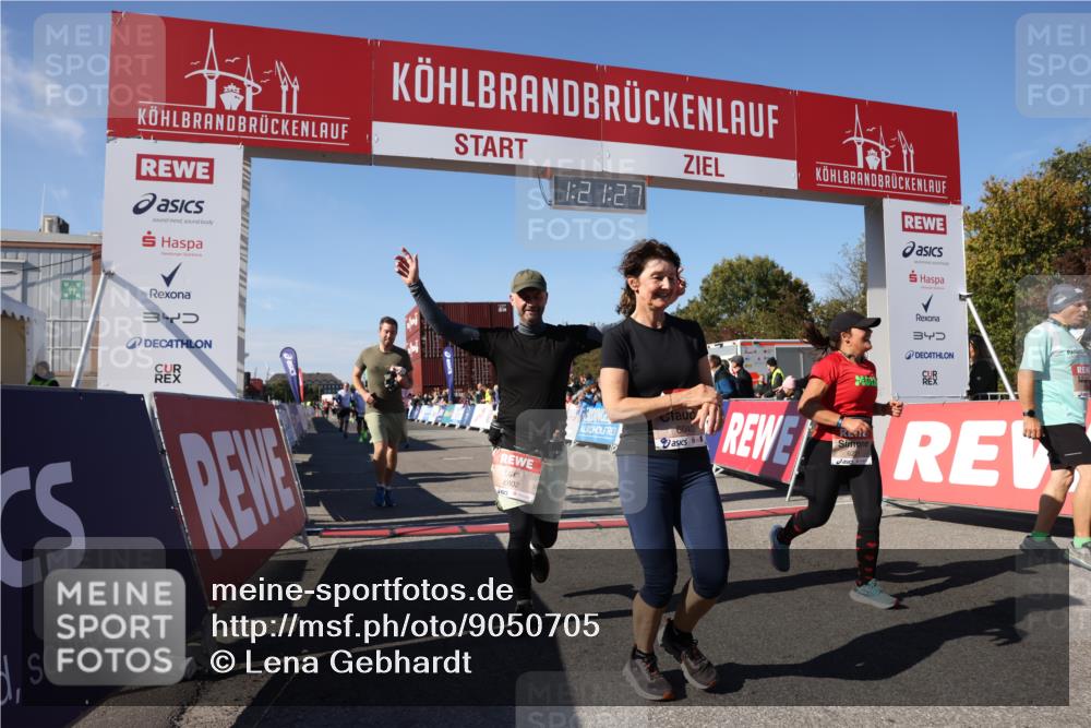 03.10.2025 - Köhlbrandbrückenlauf Lena Gebhardt http://msf.ph/oto/9050705 03.10.2025 13:21:27 Ziel 4367, 4379, 4838, 4917, 5149, 5483, 5506, 5725, 5871, 6040, 6132, 6186, 6221, 6675, 6676, 6679, 6802 meine-sportfotos.de