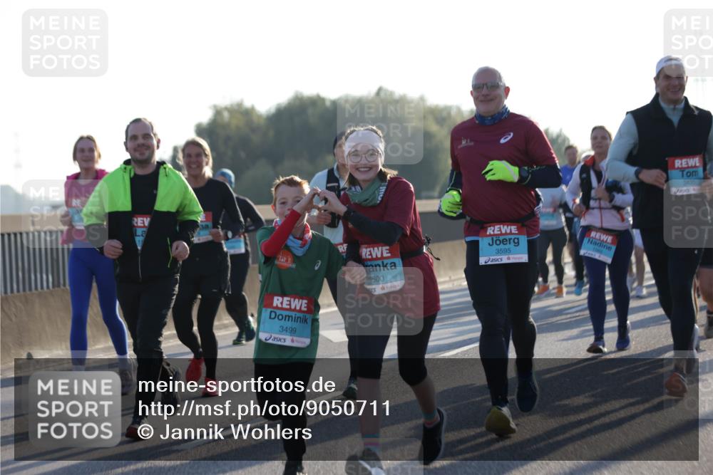 03.10.2025 - Köhlbrandbrückenlauf Jannik Wohlers http://msf.ph/oto/9050711 03.10.2025 09:18:52 Position 3 3499, 3500, 3595, 3435 meine-sportfotos.de