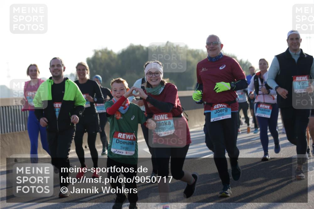 03.10.2025 - Köhlbrandbrückenlauf Jannik Wohlers http://msf.ph/oto/9050717 03.10.2025 09:18:52 Position 3 3499, 3500, 3595, 3435 meine-sportfotos.de