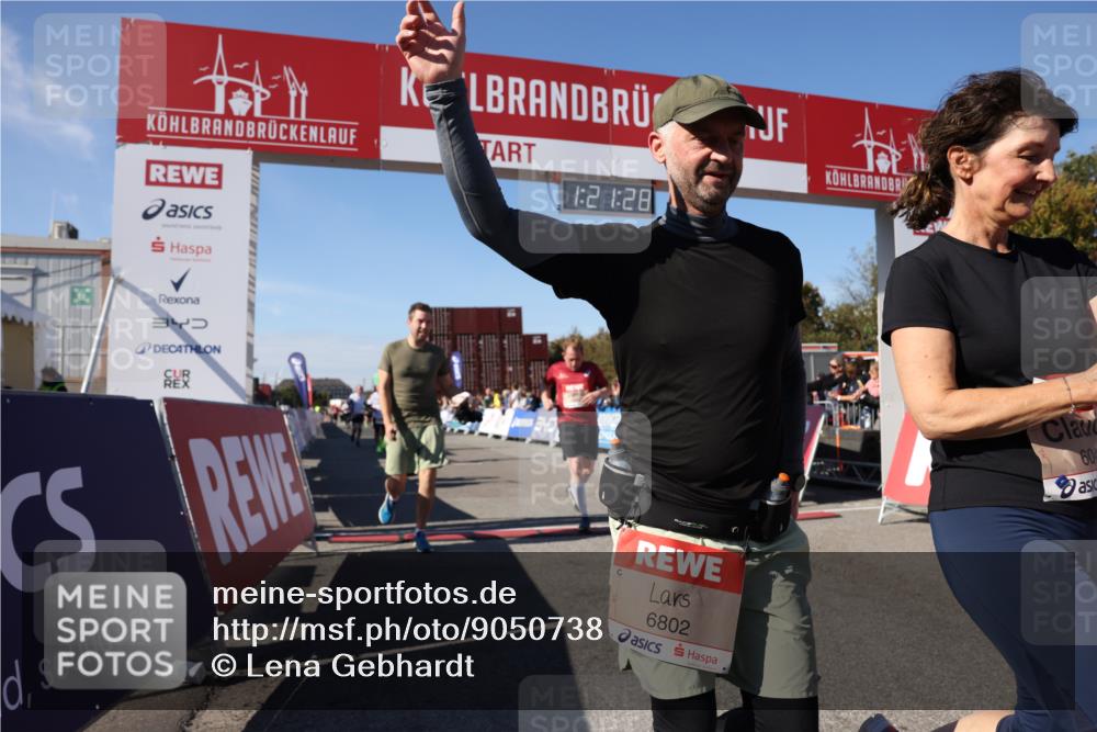 03.10.2025 - Köhlbrandbrückenlauf Lena Gebhardt http://msf.ph/oto/9050738 03.10.2025 13:21:28 Ziel 4367, 4379, 4838, 4917, 5149, 5458, 5483, 5506, 5725, 5871, 6040, 6132, 6186, 6221, 6675, 6676, 6679, 6802 meine-sportfotos.de