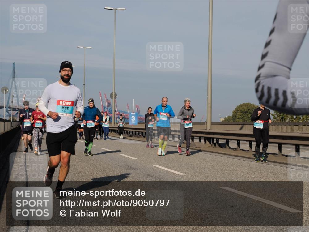 03.10.2025 - Köhlbrandbrückenlauf Fabian Wolf http://msf.ph/oto/9050797 03.10.2025 10:01:30 Position 3 3541, 3 meine-sportfotos.de