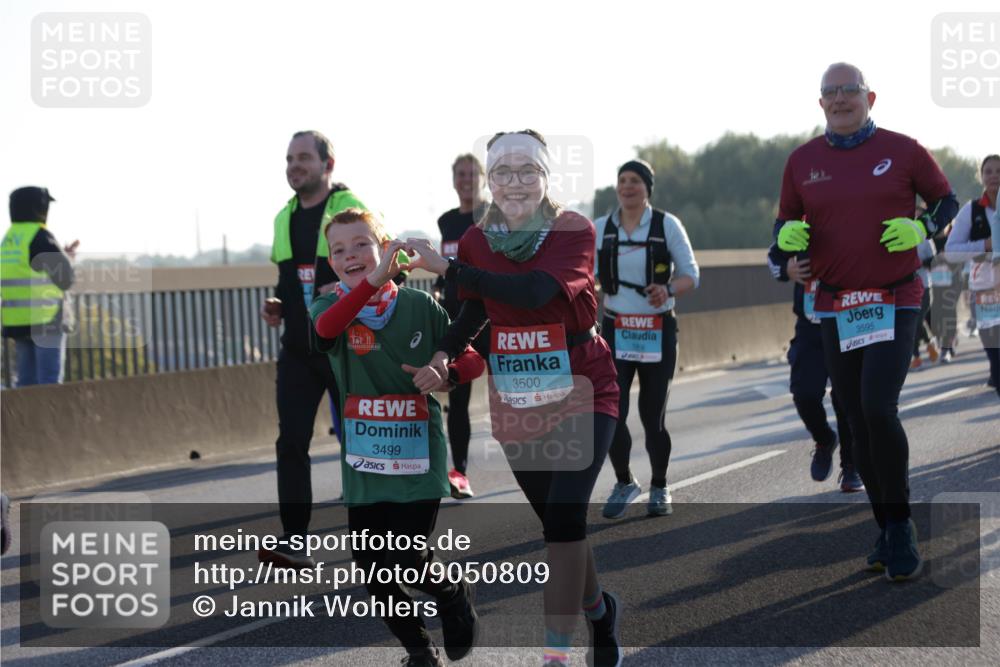 03.10.2025 - Köhlbrandbrückenlauf Jannik Wohlers http://msf.ph/oto/9050809 03.10.2025 09:18:53 Position 3 3499, 3500, 189, 3595 meine-sportfotos.de