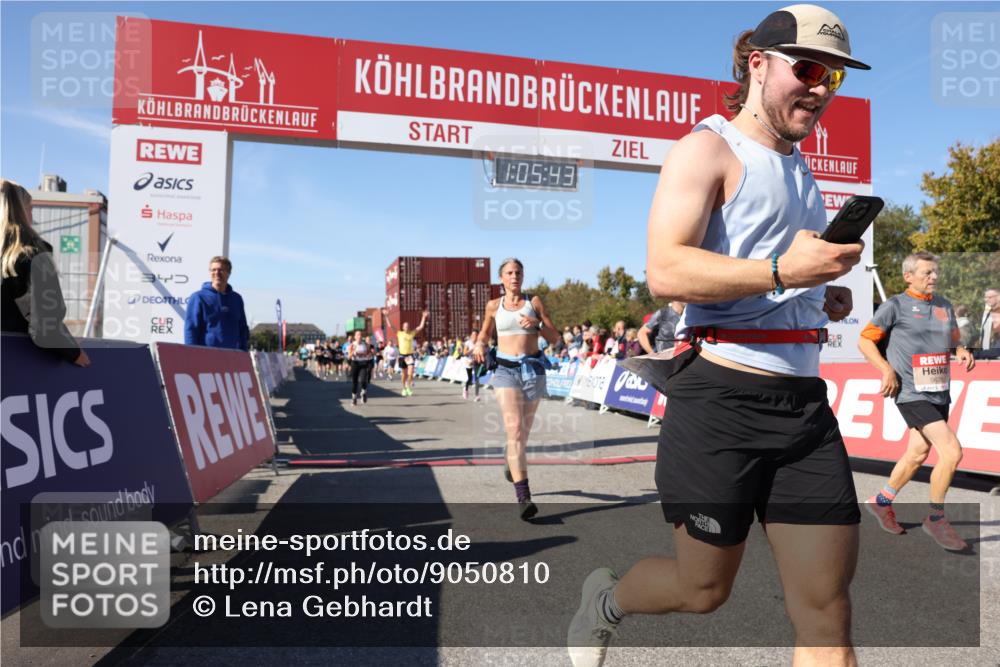03.10.2025 - Köhlbrandbrückenlauf Lena Gebhardt http://msf.ph/oto/9050810 03.10.2025 13:05:44 Ziel 4066, 4133, 4278, 4290, 4296, 4332, 4335, 4336, 4413, 4467, 4564, 4599, 5468, 5676, 5964, 6281, 6631, 6642, 6786, 6787 meine-sportfotos.de