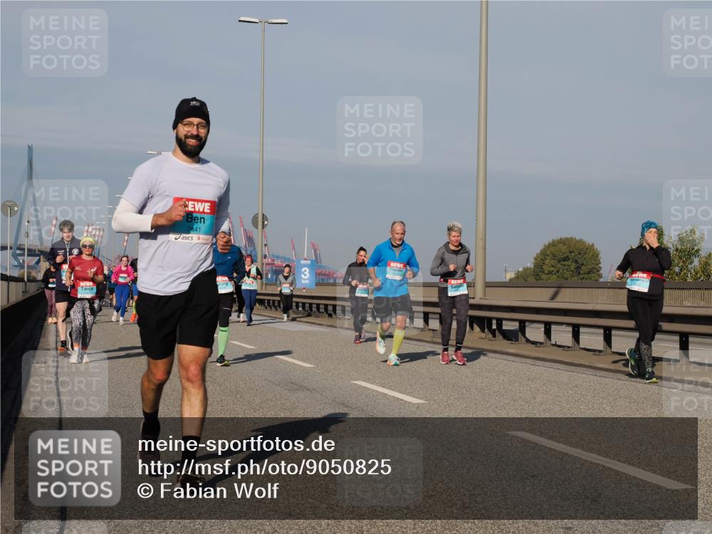 03.10.2025 - Köhlbrandbrückenlauf Fabian Wolf http://msf.ph/oto/9050825 03.10.2025 10:01:30 Position 3 3541, 3 meine-sportfotos.de