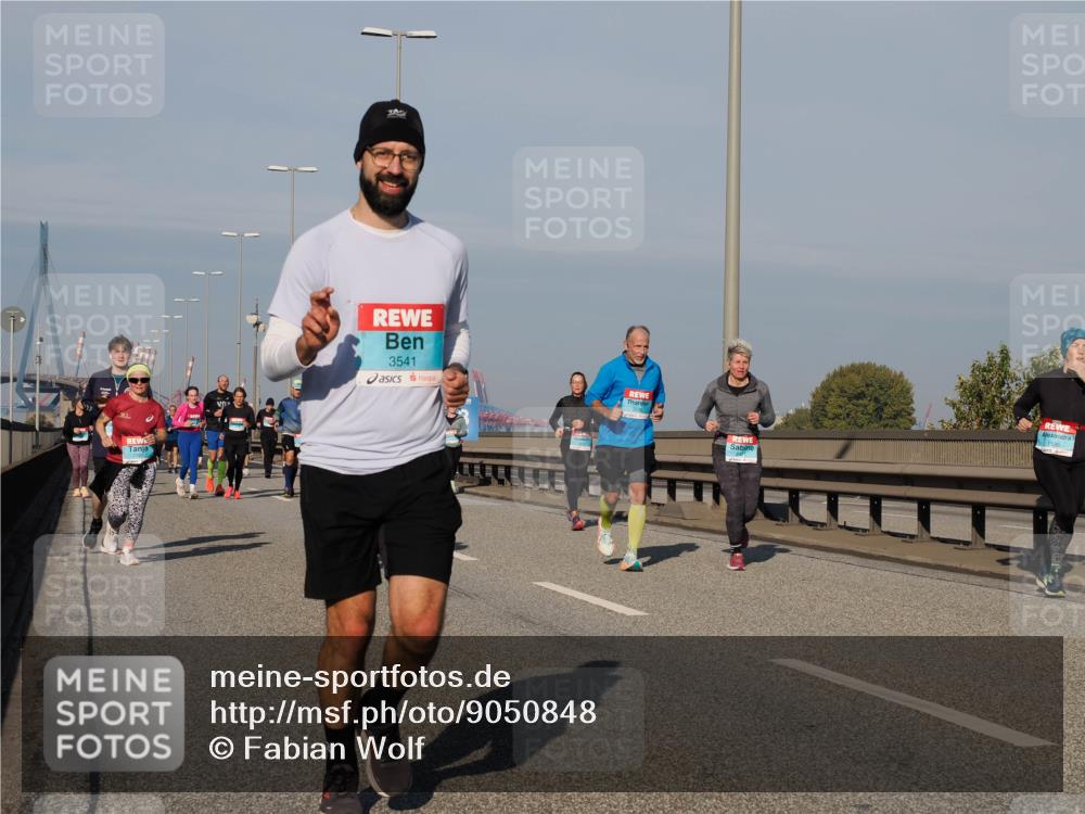 03.10.2025 - Köhlbrandbrückenlauf Fabian Wolf http://msf.ph/oto/9050848 03.10.2025 10:01:31 Position 3 1751, 3541, 1538 meine-sportfotos.de