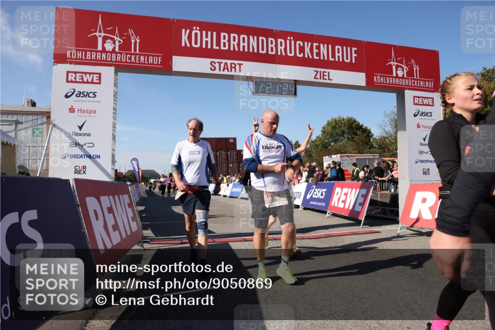 03.10.2025 - Köhlbrandbrückenlauf Lena Gebhardt http://msf.ph/oto/9050869 03.10.2025 13:21:35 Ziel 4367, 4519, 4913, 4917, 5149, 5458, 5483, 5506, 5871, 5894, 5895, 6040, 6132, 6186, 6221, 6802 meine-sportfotos.de