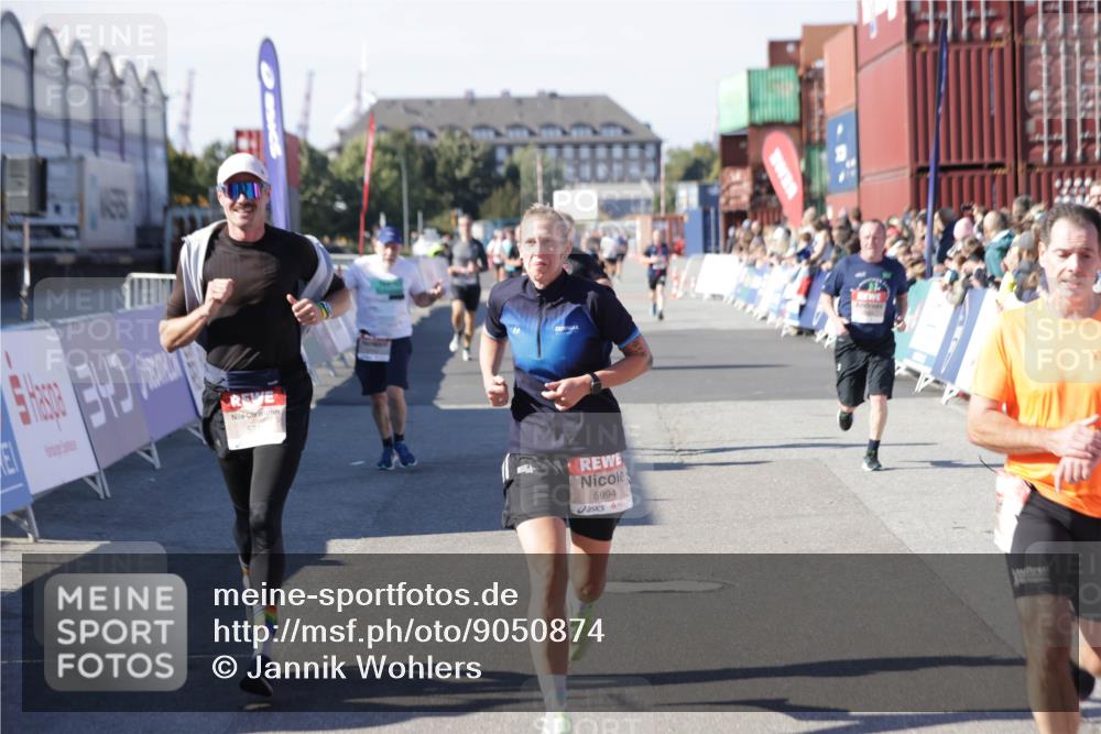 03.10.2025 - Köhlbrandbrückenlauf Jannik Wohlers http://msf.ph/oto/9050874 03.10.2025 13:08:17 Ziel 4107, 4307, 4409, 4768, 5243, 5804, 5994, 6021, 6569, 6752, 6774, 6824 meine-sportfotos.de
