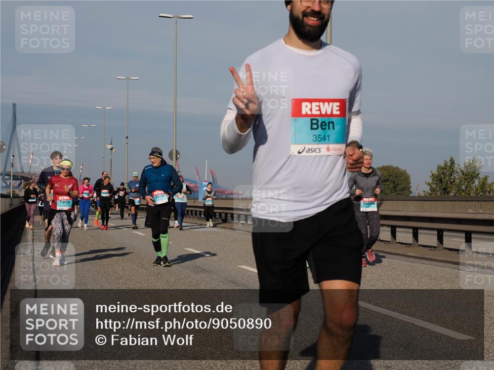 03.10.2025 - Köhlbrandbrückenlauf Fabian Wolf http://msf.ph/oto/9050890 03.10.2025 10:01:32 Position 3 1751, 3541 meine-sportfotos.de