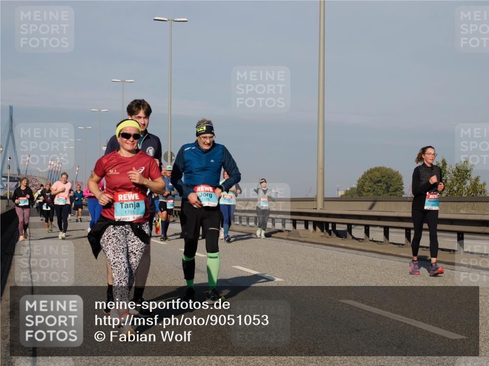 03.10.2025 - Köhlbrandbrückenlauf Fabian Wolf http://msf.ph/oto/9051053 03.10.2025 10:01:35 Position 3 1576, 1751 meine-sportfotos.de