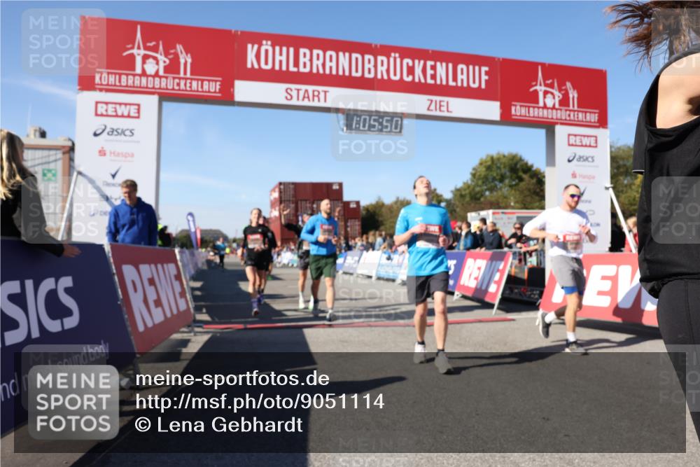 03.10.2025 - Köhlbrandbrückenlauf Lena Gebhardt http://msf.ph/oto/9051114 03.10.2025 13:05:51 Ziel 4066, 4133, 4290, 4296, 4327, 4328, 4332, 4335, 4336, 4413, 4467, 4564, 4599, 4643, 4761, 5676, 5764, 5964, 6214, 6533, 6631, 6642, 6720, 6786, 6787 meine-sportfotos.de