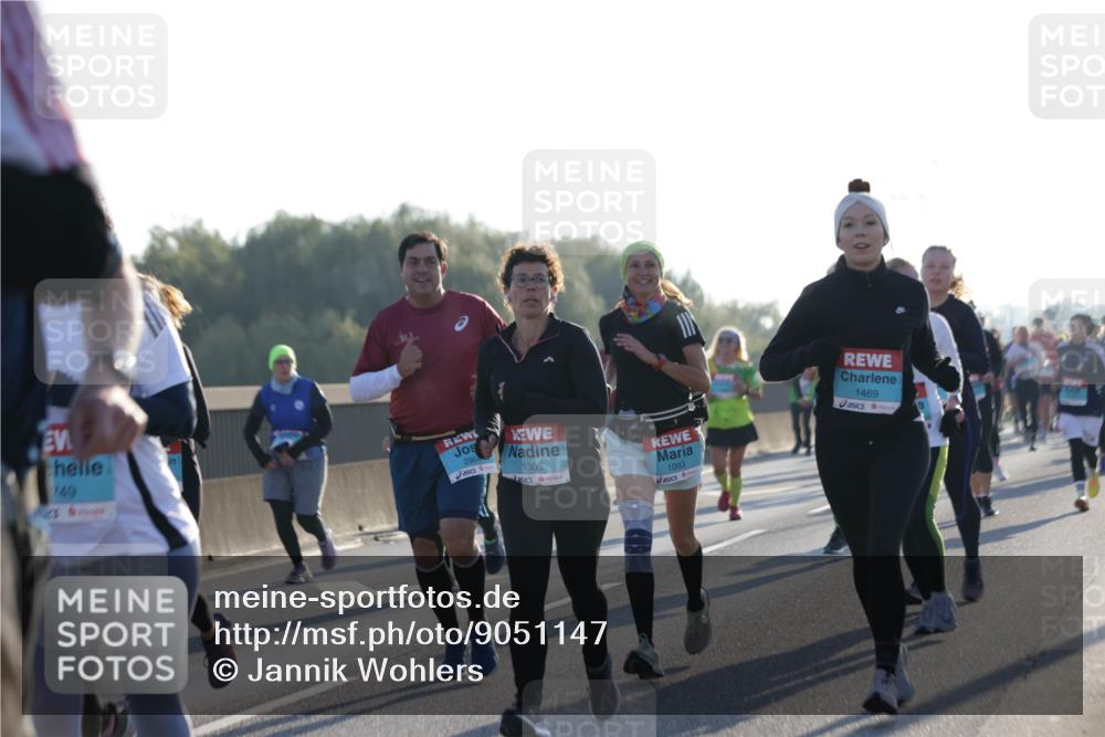 03.10.2025 - Köhlbrandbrückenlauf Jannik Wohlers http://msf.ph/oto/9051147 03.10.2025 09:19:01 Position 3 148, 2964, 1305, 1093, 1469 meine-sportfotos.de
