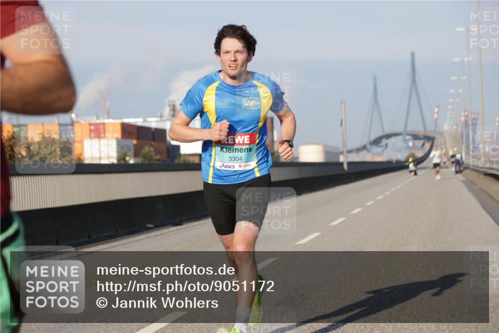 03.10.2025 - Köhlbrandbrückenlauf Jannik Wohlers http://msf.ph/oto/9051172 03.10.2025 09:37:06 Position 3 3304 meine-sportfotos.de