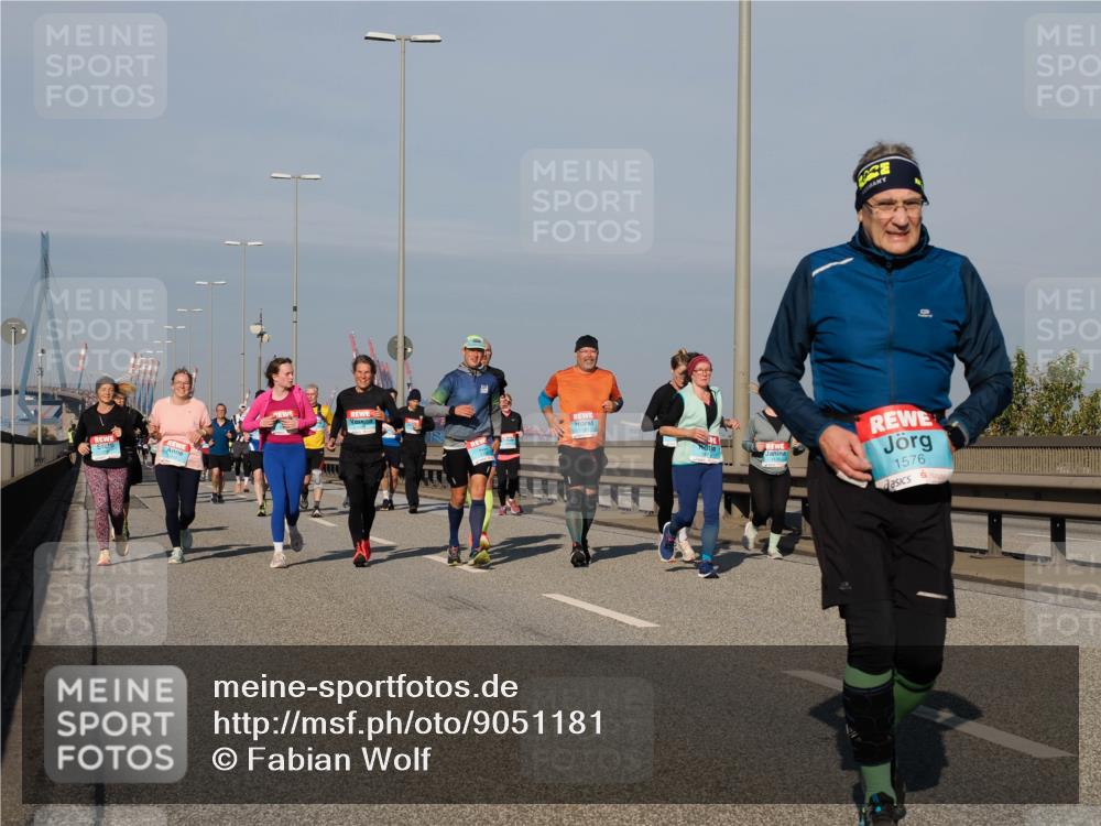 03.10.2025 - Köhlbrandbrückenlauf Fabian Wolf http://msf.ph/oto/9051181 03.10.2025 10:01:38 Position 3 1576 meine-sportfotos.de