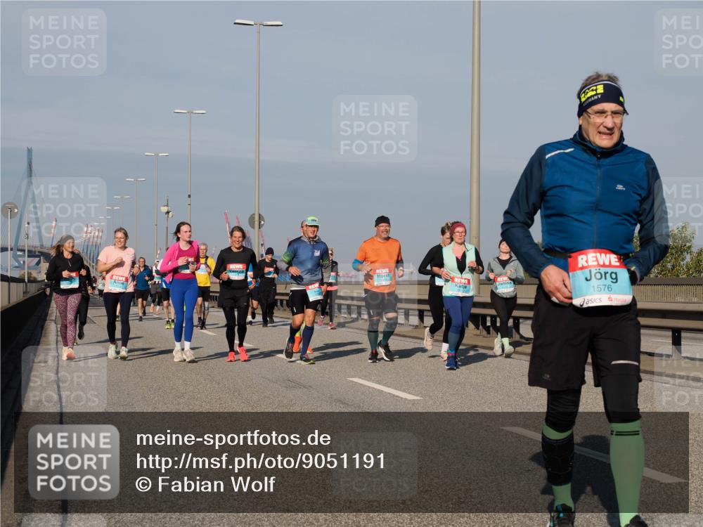 03.10.2025 - Köhlbrandbrückenlauf Fabian Wolf http://msf.ph/oto/9051191 03.10.2025 10:01:38 Position 3 547, 1576 meine-sportfotos.de