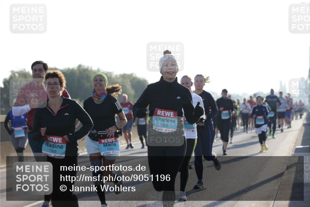 03.10.2025 - Köhlbrandbrückenlauf Jannik Wohlers http://msf.ph/oto/9051196 03.10.2025 09:19:02 Position 3 1305, 1093, 1469, 742 meine-sportfotos.de