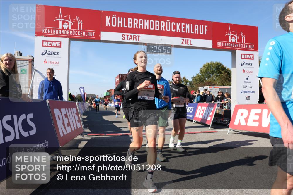 03.10.2025 - Köhlbrandbrückenlauf Lena Gebhardt http://msf.ph/oto/9051208 03.10.2025 13:05:52 Ziel 4066, 4133, 4290, 4296, 4327, 4328, 4332, 4335, 4336, 4413, 4467, 4564, 4599, 4643, 4761, 5676, 5764, 5964, 6214, 6305, 6533, 6631, 6642, 6720 meine-sportfotos.de
