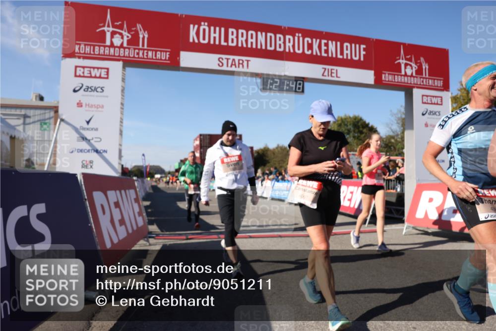 03.10.2025 - Köhlbrandbrückenlauf Lena Gebhardt http://msf.ph/oto/9051211 03.10.2025 13:21:49 Ziel 4064, 4067, 4139, 4519, 4843, 4979, 5329, 5345, 5894, 5895, 5901, 5981, 6532, 6662 meine-sportfotos.de