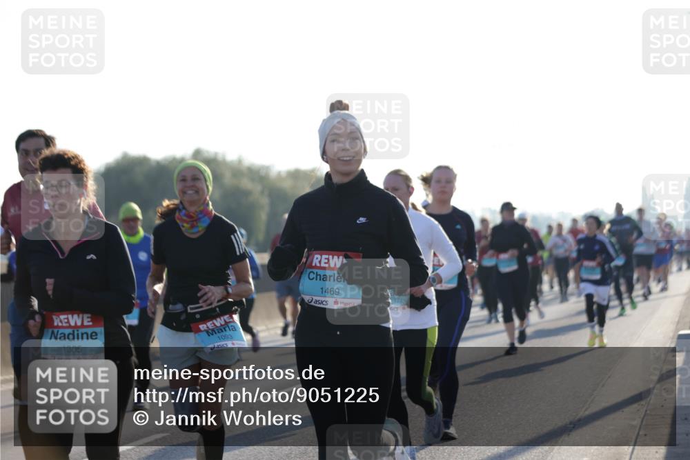 03.10.2025 - Köhlbrandbrückenlauf Jannik Wohlers http://msf.ph/oto/9051225 03.10.2025 09:19:02 Position 3 1305, 1093, 1469, 1742 meine-sportfotos.de