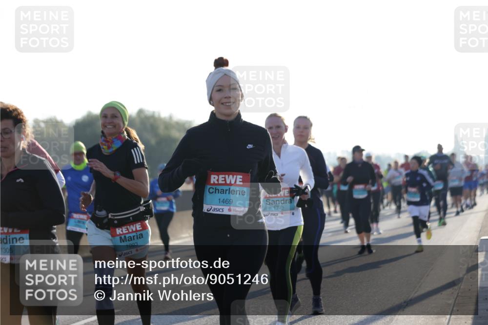 03.10.2025 - Köhlbrandbrückenlauf Jannik Wohlers http://msf.ph/oto/9051246 03.10.2025 09:19:02 Position 3 1305, 5, 1093, 1469, 1742 meine-sportfotos.de