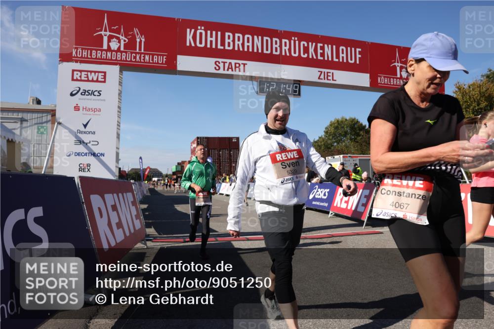 03.10.2025 - Köhlbrandbrückenlauf Lena Gebhardt http://msf.ph/oto/9051250 03.10.2025 13:21:50 Ziel 4064, 4067, 4139, 4519, 4843, 4979, 5329, 5345, 5894, 5895, 5901, 5981, 6005, 6532, 6662 meine-sportfotos.de