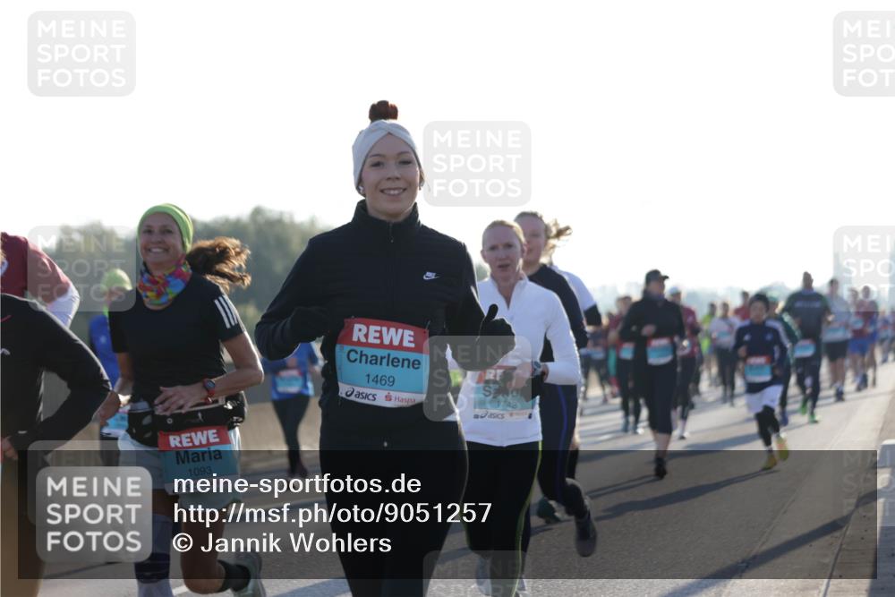 03.10.2025 - Köhlbrandbrückenlauf Jannik Wohlers http://msf.ph/oto/9051257 03.10.2025 09:19:02 Position 3 1093, 1469, 1742 meine-sportfotos.de