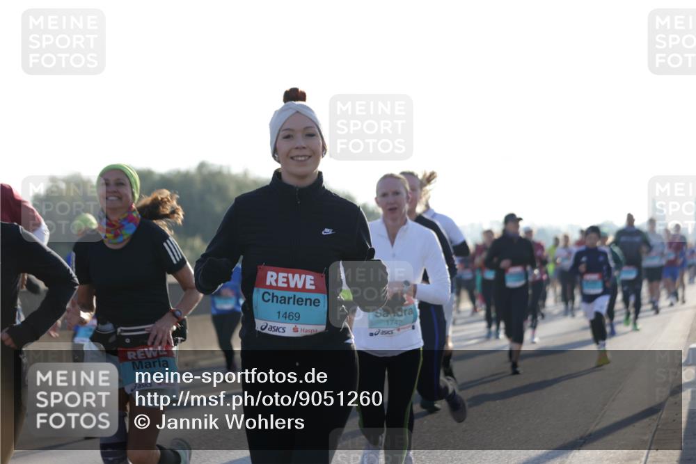 03.10.2025 - Köhlbrandbrückenlauf Jannik Wohlers http://msf.ph/oto/9051260 03.10.2025 09:19:02 Position 3 1093, 1469, 1742 meine-sportfotos.de