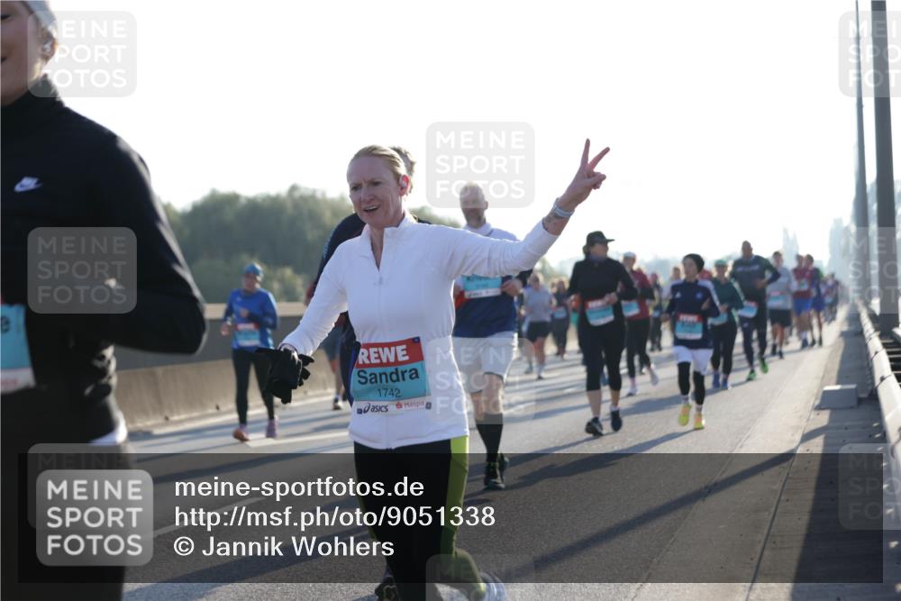 03.10.2025 - Köhlbrandbrückenlauf Jannik Wohlers http://msf.ph/oto/9051338 03.10.2025 09:19:03 Position 3 1742 meine-sportfotos.de