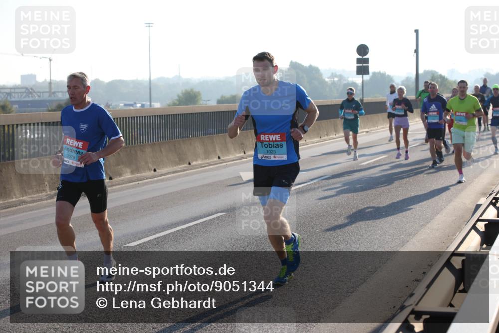 03.10.2025 - Köhlbrandbrückenlauf Lena Gebhardt http://msf.ph/oto/9051344 03.10.2025 09:14:42 Position 1 3078, 1023 meine-sportfotos.de