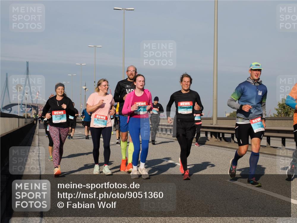 03.10.2025 - Köhlbrandbrückenlauf Fabian Wolf http://msf.ph/oto/9051360 03.10.2025 10:01:42 Position 3 1795, 1672, 1049, 3736 meine-sportfotos.de