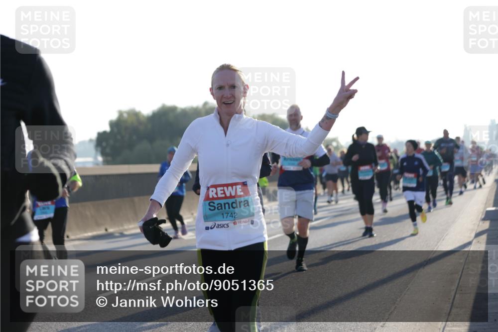 03.10.2025 - Köhlbrandbrückenlauf Jannik Wohlers http://msf.ph/oto/9051365 03.10.2025 09:19:04 Position 3 1742 meine-sportfotos.de