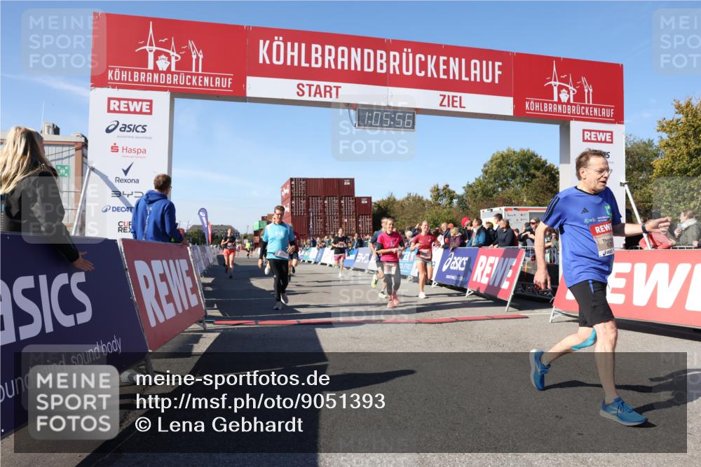 03.10.2025 - Köhlbrandbrückenlauf Lena Gebhardt http://msf.ph/oto/9051393 03.10.2025 13:05:57 Ziel 4066, 4290, 4302, 4327, 4328, 4335, 4336, 4413, 4467, 4599, 4643, 4761, 4954, 5096, 5764, 6158, 6214, 6305, 6510, 6533, 6631, 6642, 6720 meine-sportfotos.de